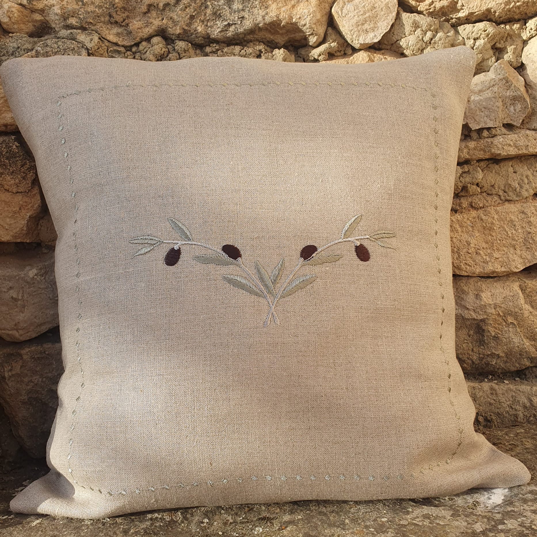 Kissenhülle bestickt 40x40 Leinen beige l’Olivier